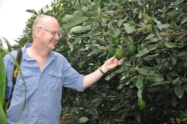AWF&#039;s director for climate change, Dave Loubser visiting Rungwe Avocado Company in Tanzania. Photo by Andrea Athanas