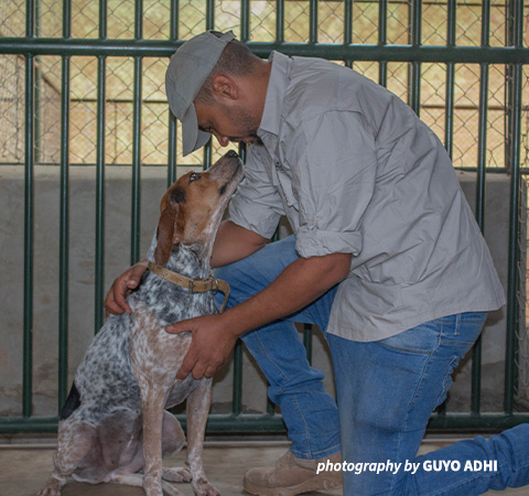 Canines for Conservation dog and handler