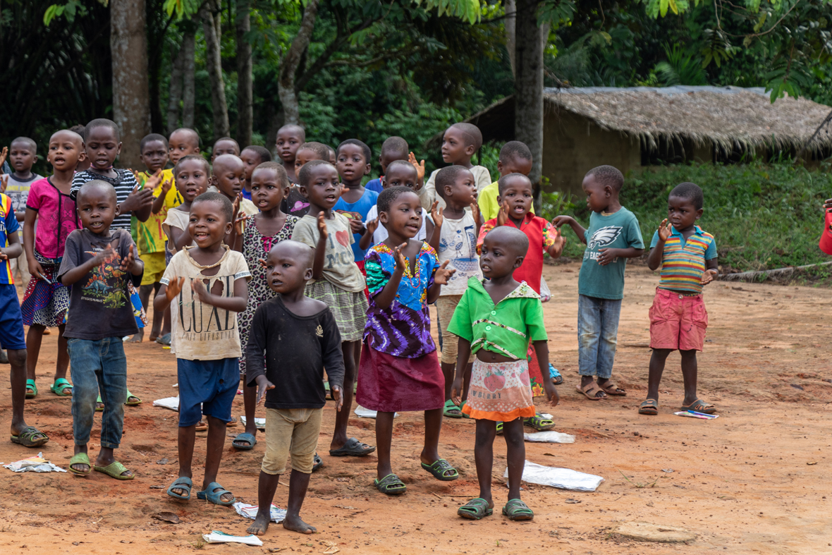 Children singing and dancing