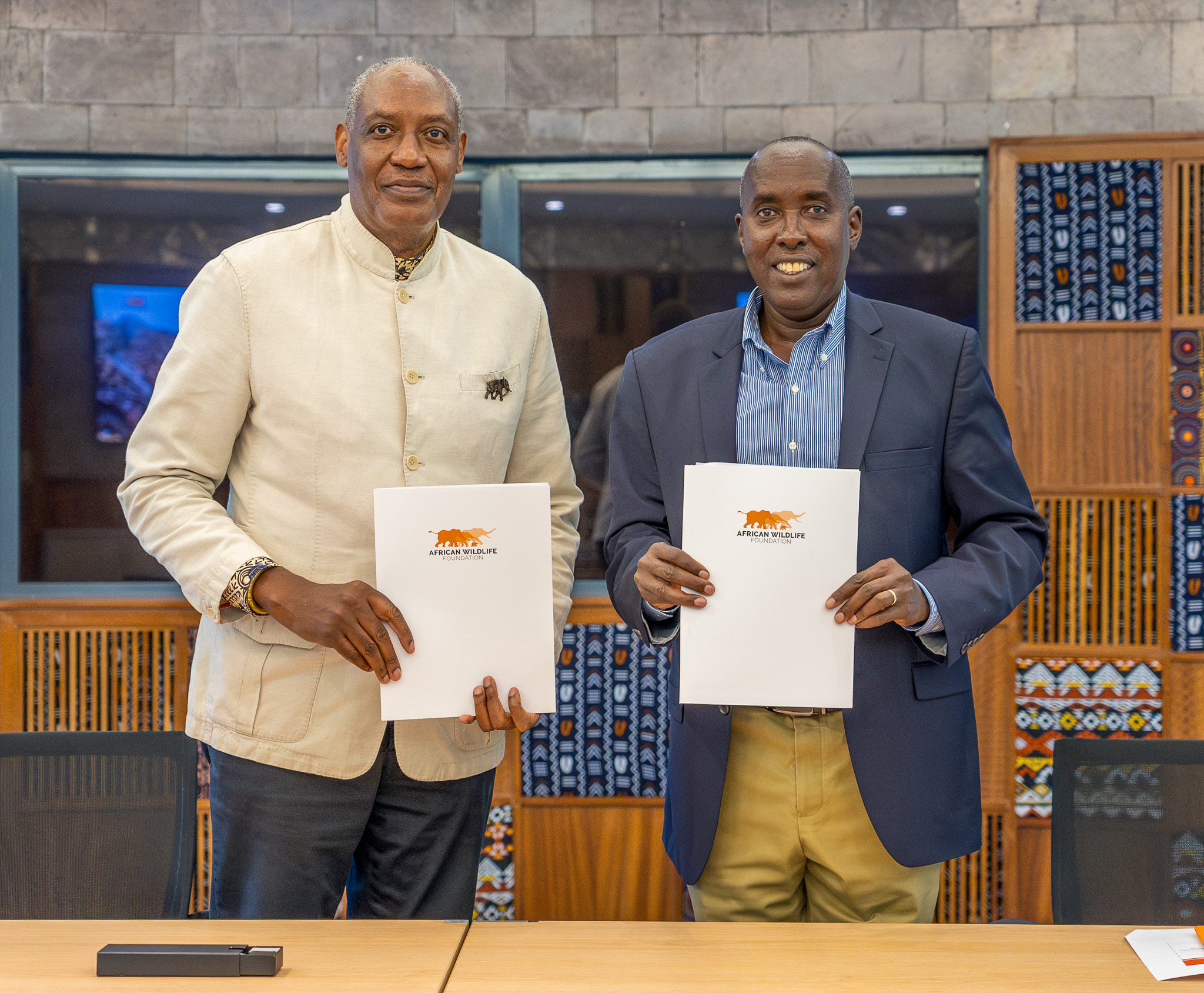 AWF CEO, Kaddu Sebunya and Kajiado County Governor, H.E. Joseph Ole Lenku during a courtesy visit to the AWF Headquarters.