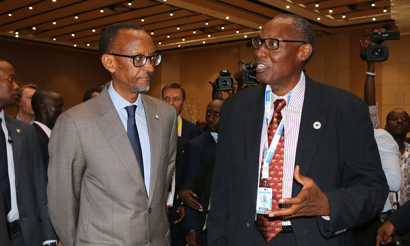 Kaddu with presidents Paul Kagame & Yoweri Museveni