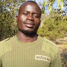 Photo of ranger Luckmore Machipisa in Save Valley Conservancy in Zimbabwe