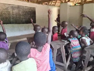 Rebecca Lokuli leads her classroom in the northern DRC.